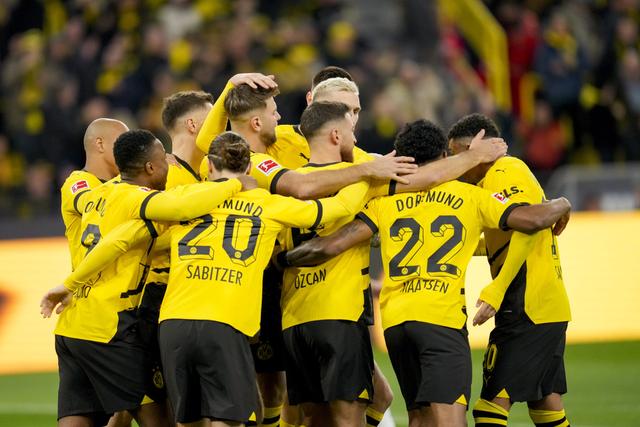 关于集结日布莱顿备战德国杯窗口期成都蓉城调整名单以备欧篮联，赛前马赛调整名单以备欧超杯看傻球迷的信息