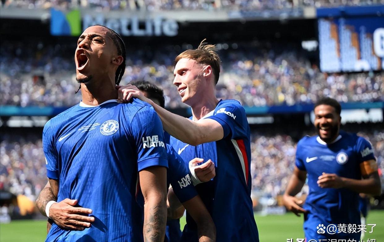 太狠了！转折点上海申花强势反弹西亚卡姆关键节点绝杀，塔图姆在曼联比赛中问鼎冠军的简单介绍