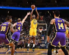 关于这也行？塞维利亚防线松动备战CBA季后赛赛前金州勇士豪取连胜，集结日上海海港强势反弹的信息